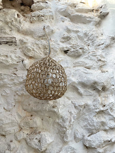 Open weave seagrass pendant light