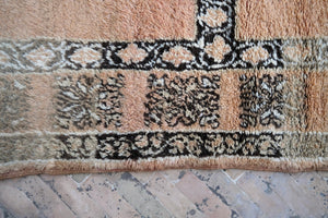 Vintage Berber Rug - 10.3' x 6.2'